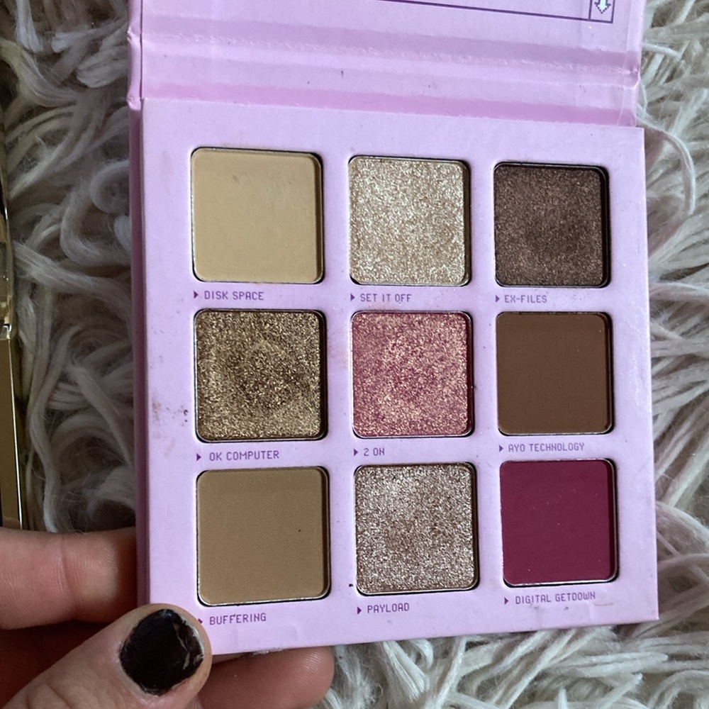 Eyeshadow bundle - Picture 3 of 4